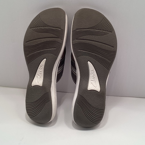 Clarks Cloudsteppers size 7 Dark Brown Sandals. NEW. (A3) - Picture 3 of 10